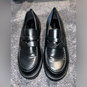 soda black loafer style shoes sz 7